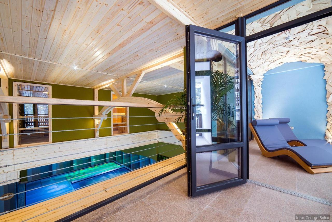 La Conac In Bucovina Hotell Gura Humorului Exteriör bild