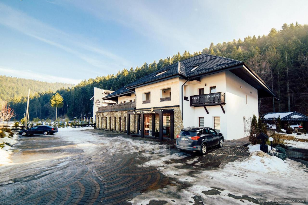 La Conac In Bucovina Hotell Gura Humorului Exteriör bild