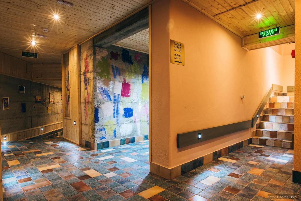 La Conac In Bucovina Hotell Gura Humorului Exteriör bild