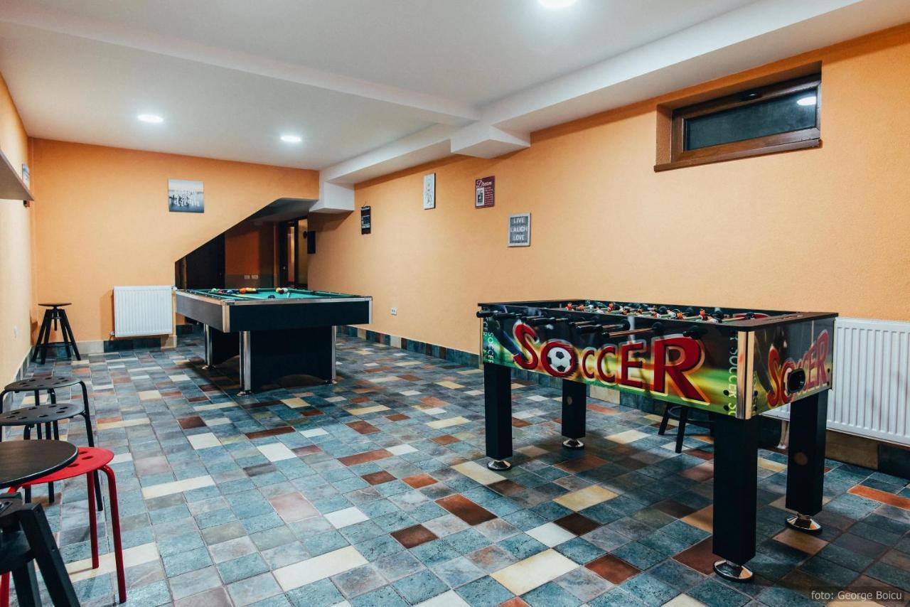 La Conac In Bucovina Hotell Gura Humorului Exteriör bild