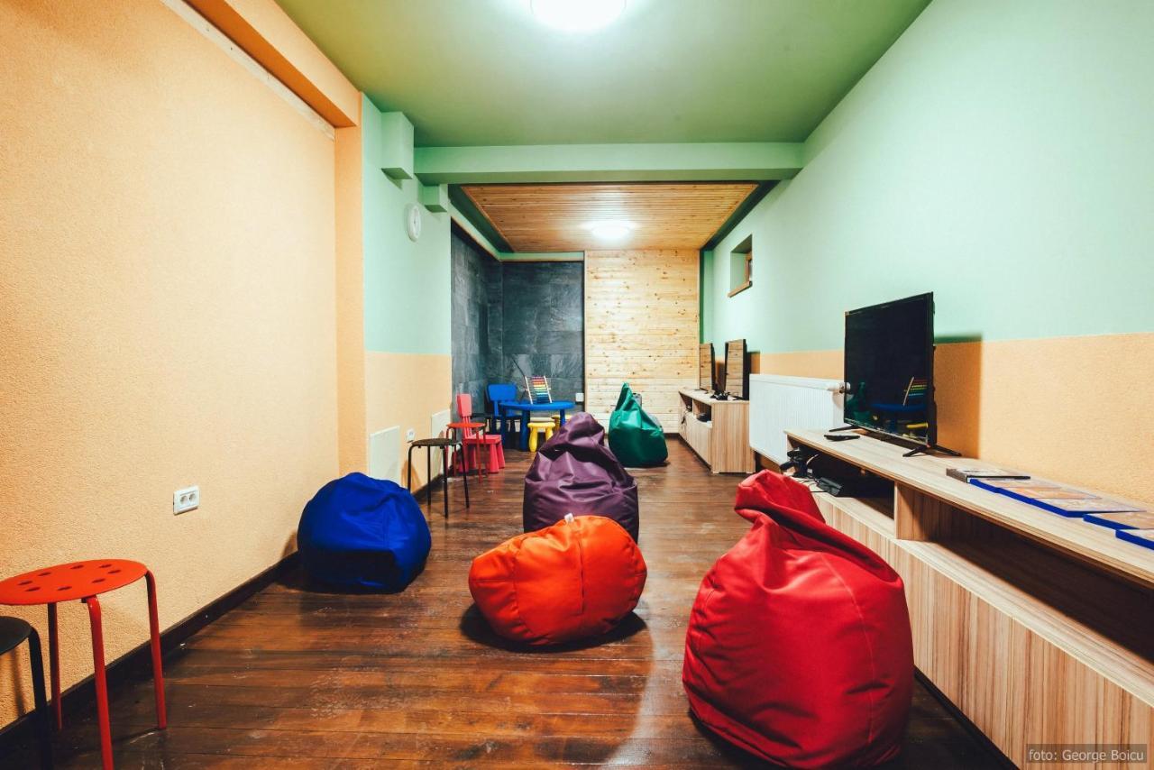 La Conac In Bucovina Hotell Gura Humorului Exteriör bild